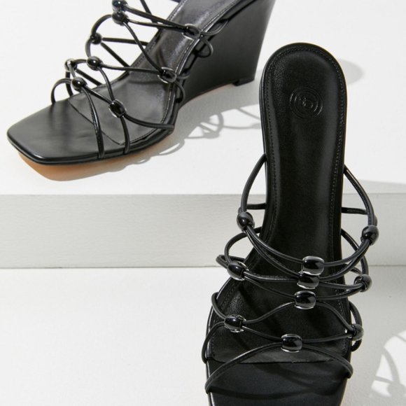 UO Vivian Beaded Black Wedge, 8, NWOT - Picture 6 of 7